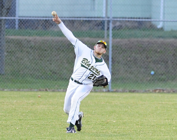 Mitchell College Posts Doubleheader Sweep Over Baseball