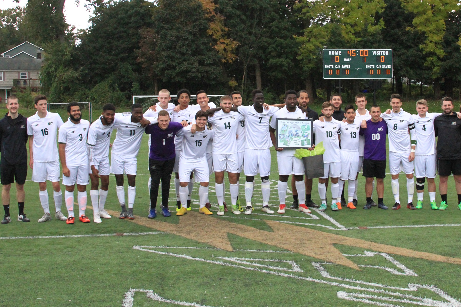 Men's Soccer Celebrates Senior Day Out With Memorable Win