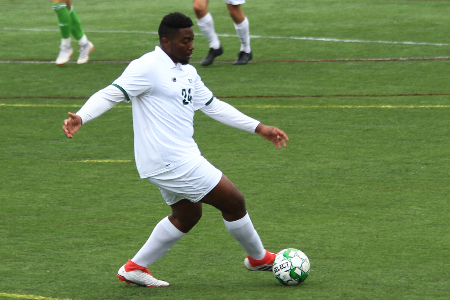 Men's Soccer Hangs With Eastern Connecticut Before Falling 1-0