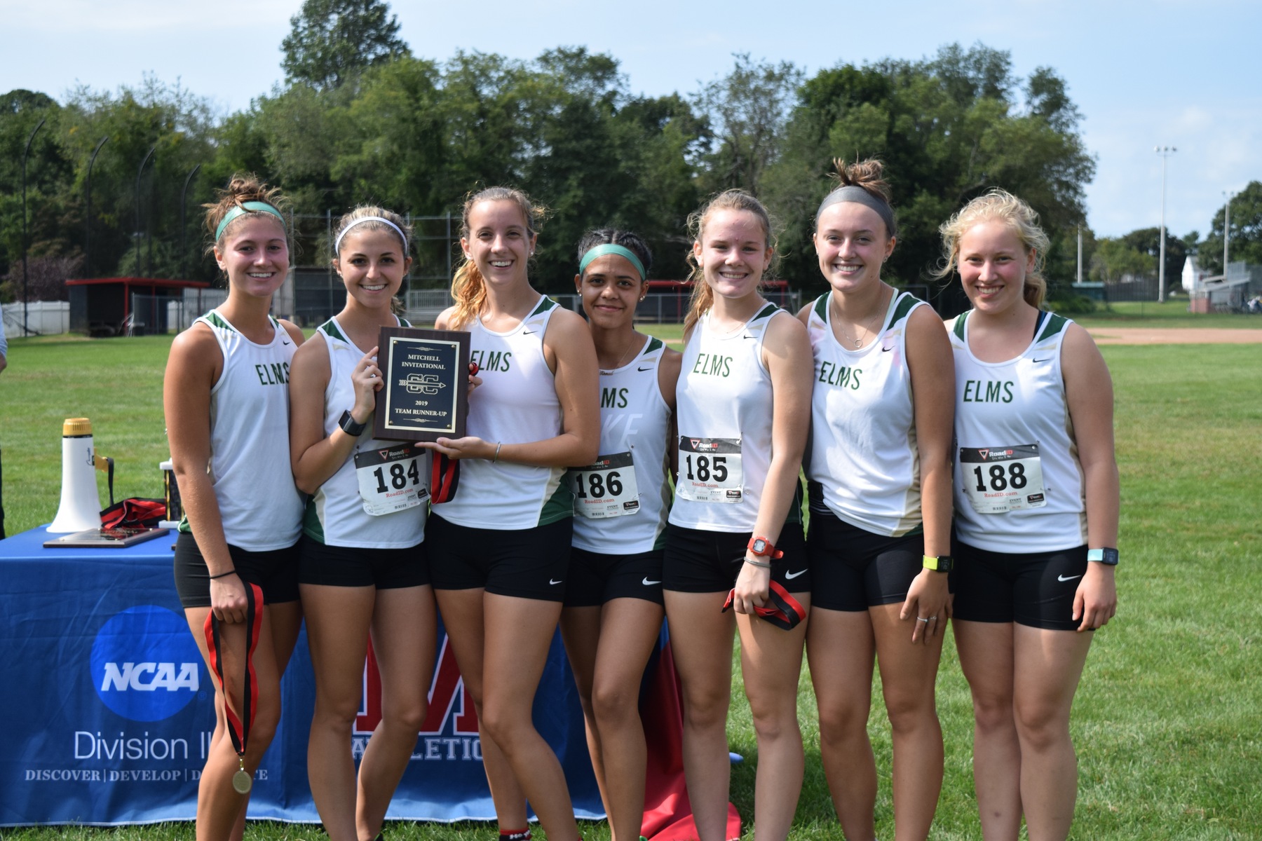Women’s Cross Country Takes First Place At Mitchell Invitational