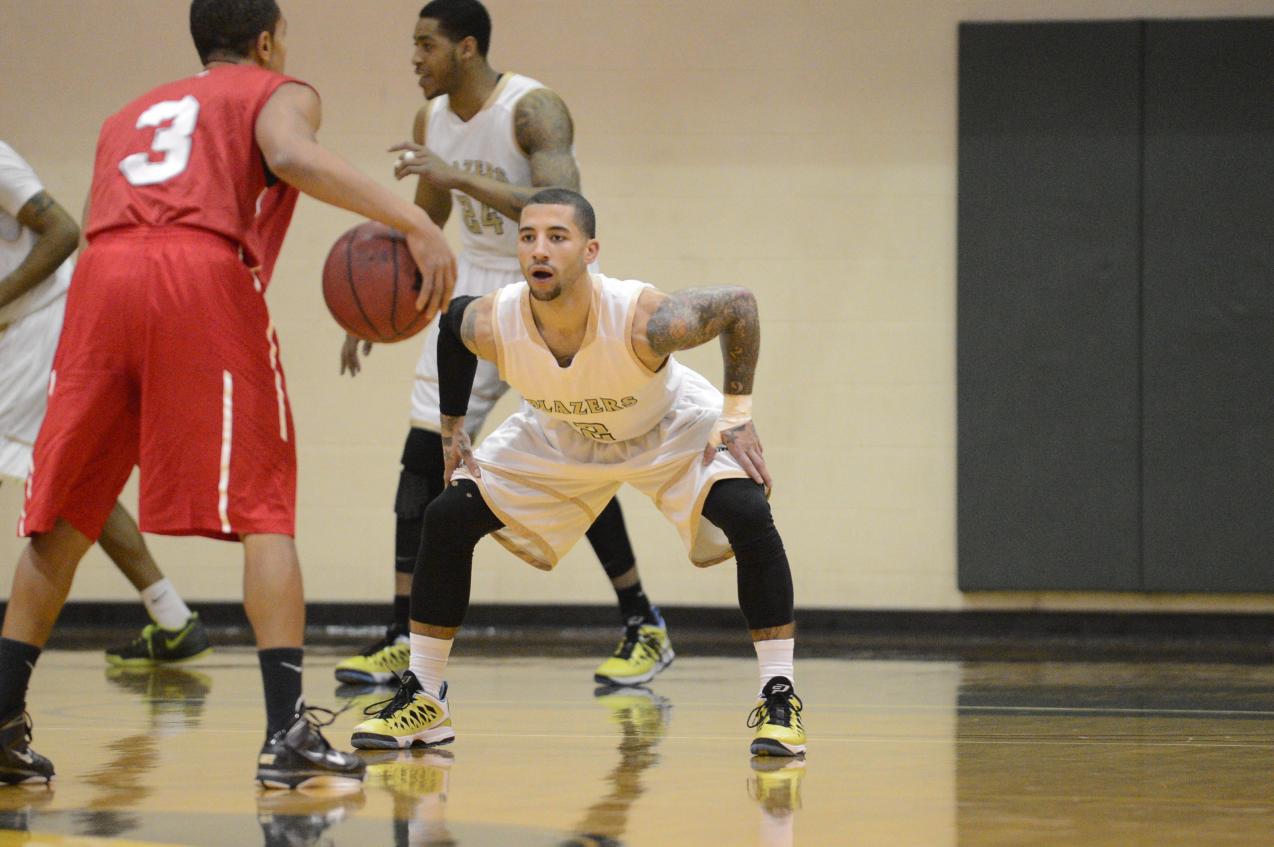 Men’s Basketball Powers Past Mitchell College, 93-66