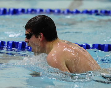 Men’s And Women’s Swimming To Host April Clinics