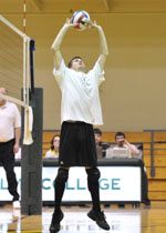 Men's Volleyball Falls To Wentworth, 3-0