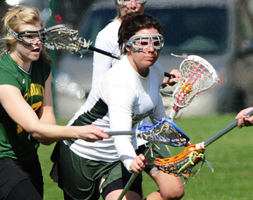Women’s Lacrosse Falls To Worcester State, 17-2