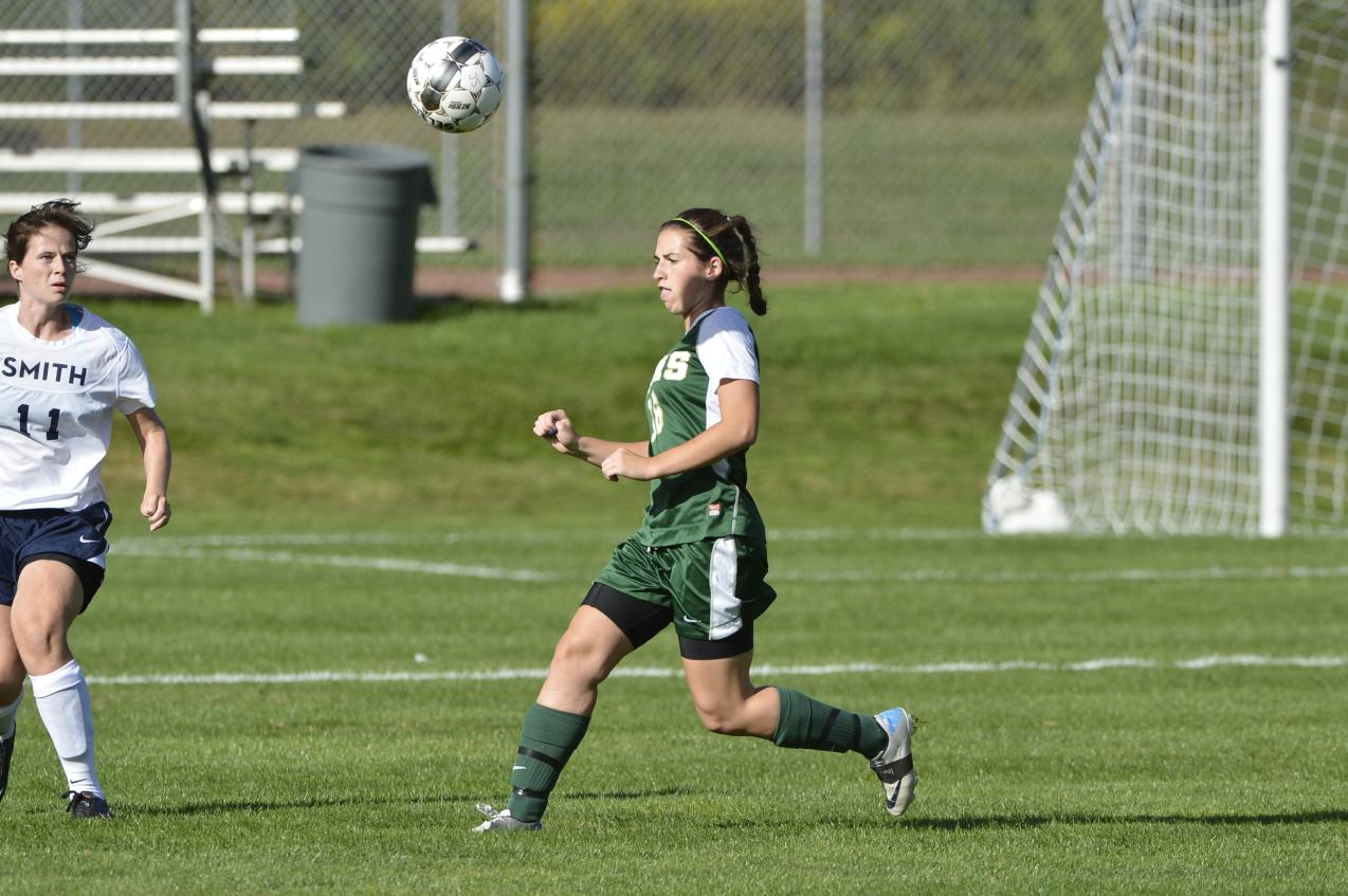 Yowell's Two Strikes Lift Women's Soccer Past Southern Vermont College, 2-0