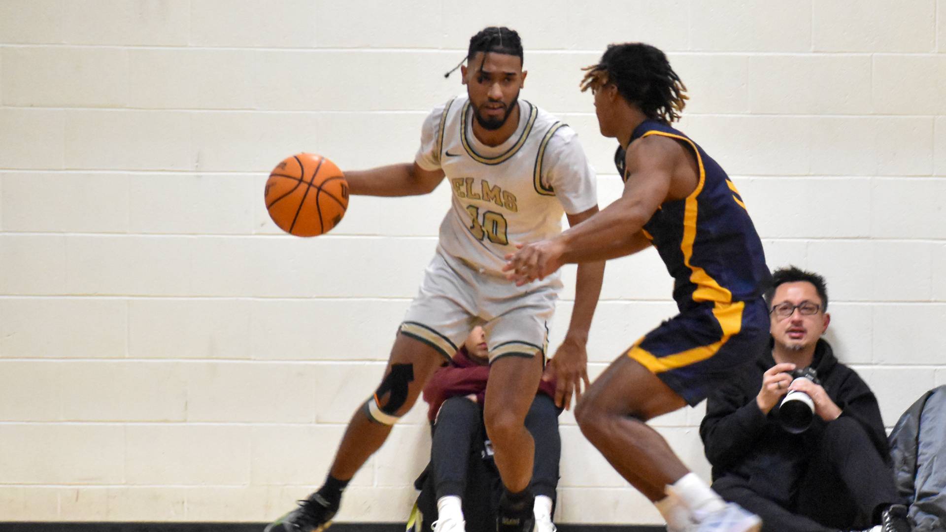 Men's Basketball Defeats Colby-Sawyer for Second Conference Win