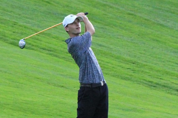 Men's Golf Takes Second Place At Castleton Invitational