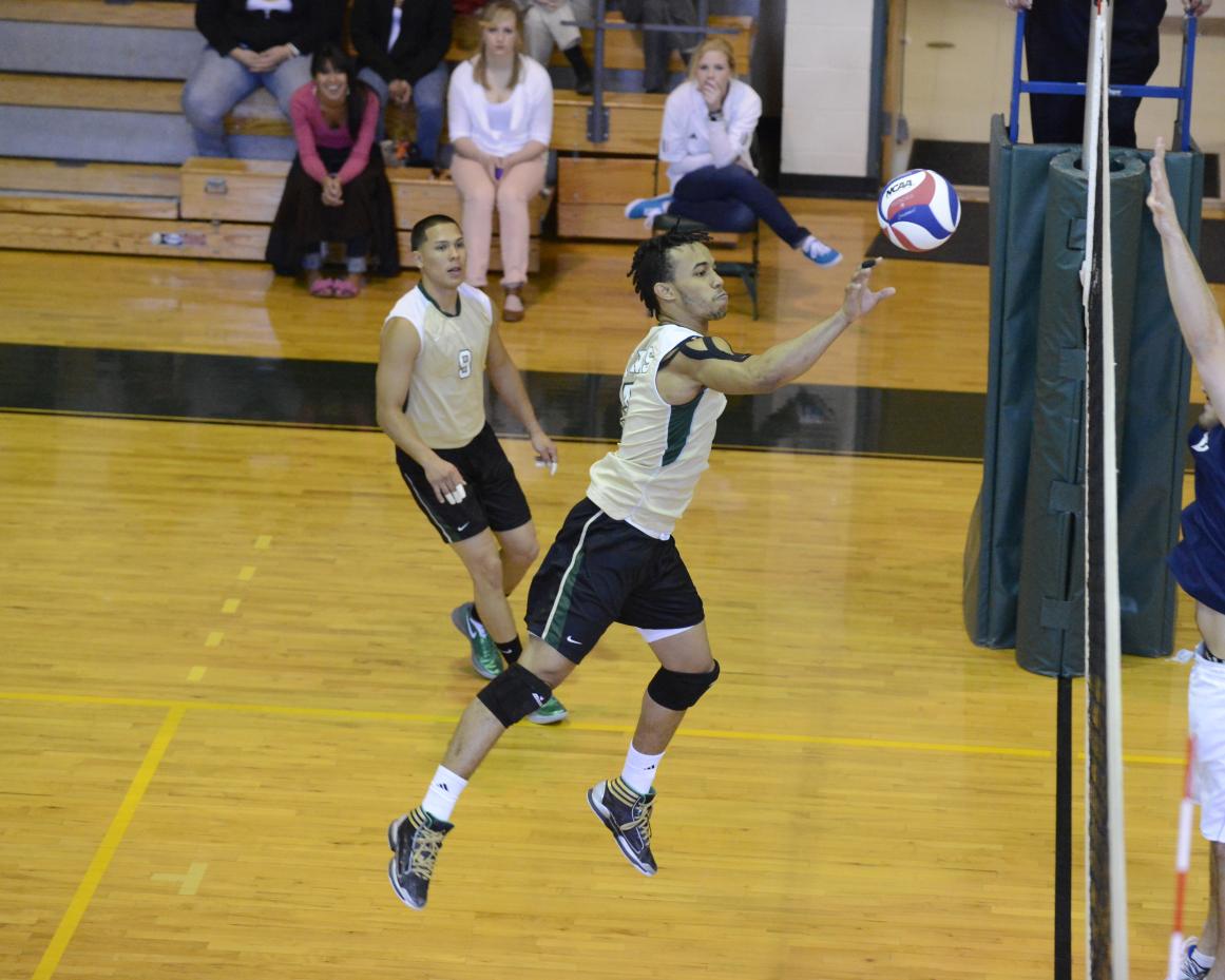 Men’s Volleyball Suffers 3-1 Setback Against The Sage Colleges