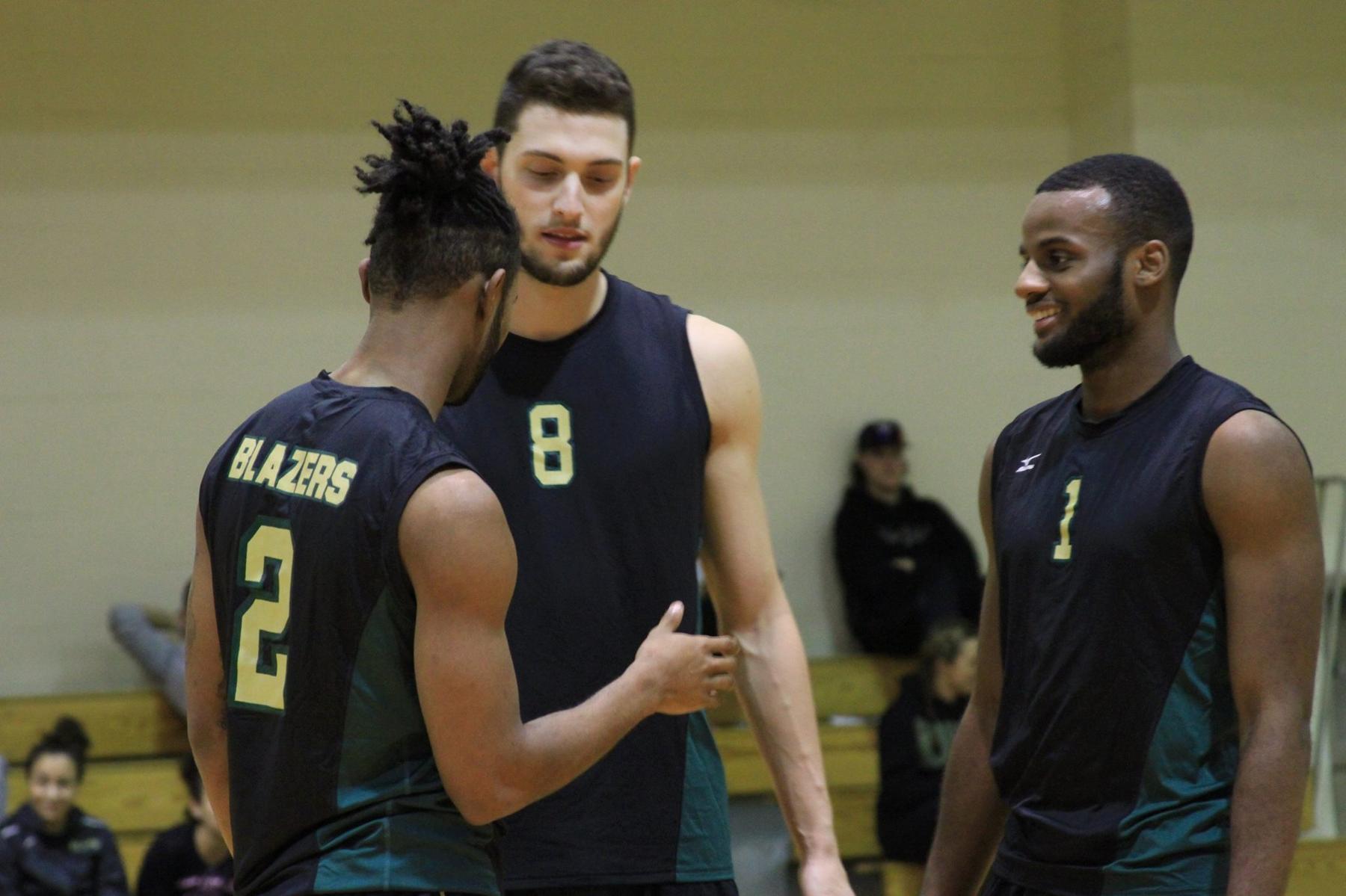 Men's Volleyball Outlasts Sage in Five Sets
