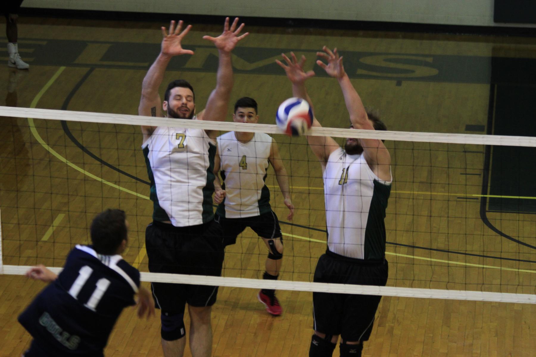 Men's Volleyball Falls To #3 Stevens In Three Sets