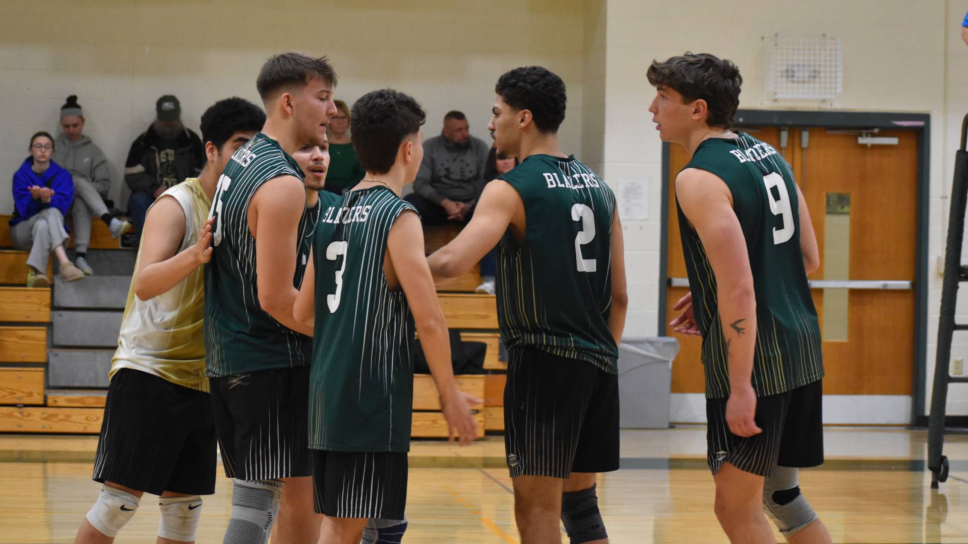 Men's Volleyball Lose a Tough Battle to Nationally Ranked Springfield