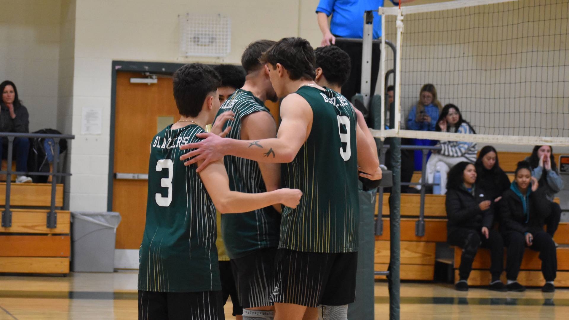 Woes Continue for Men's Volleyball After Losing Conference Opener to Regis