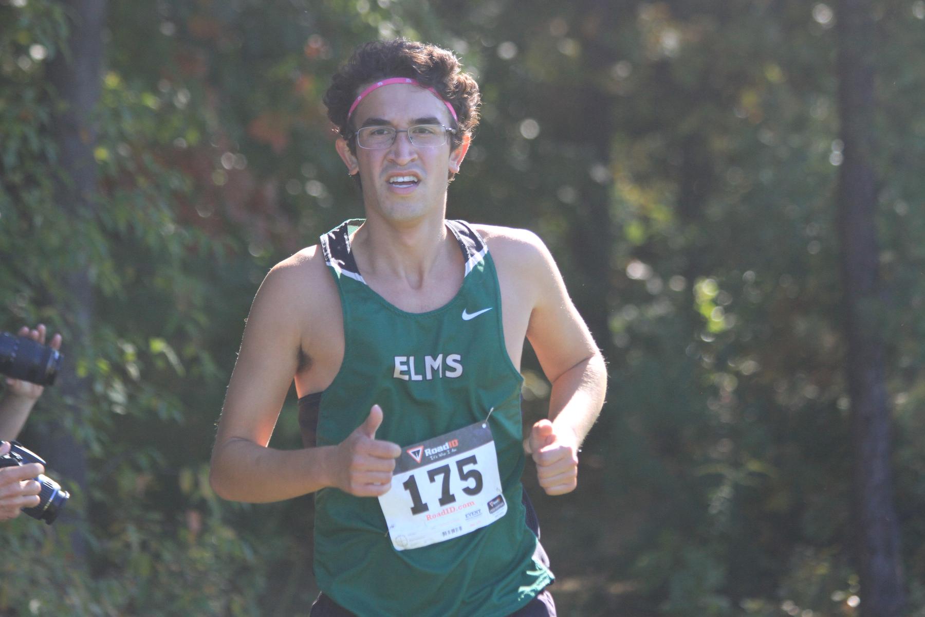 Cross Country Sets Eight Personal Bests At James Earley Invitational