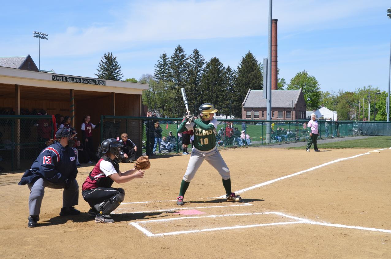 Softball Splits Double-Header with Mitchell College