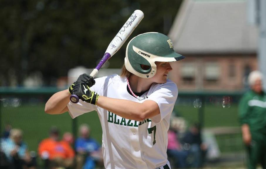 Softball Takes Two From Lesley in NECC Doubleheader