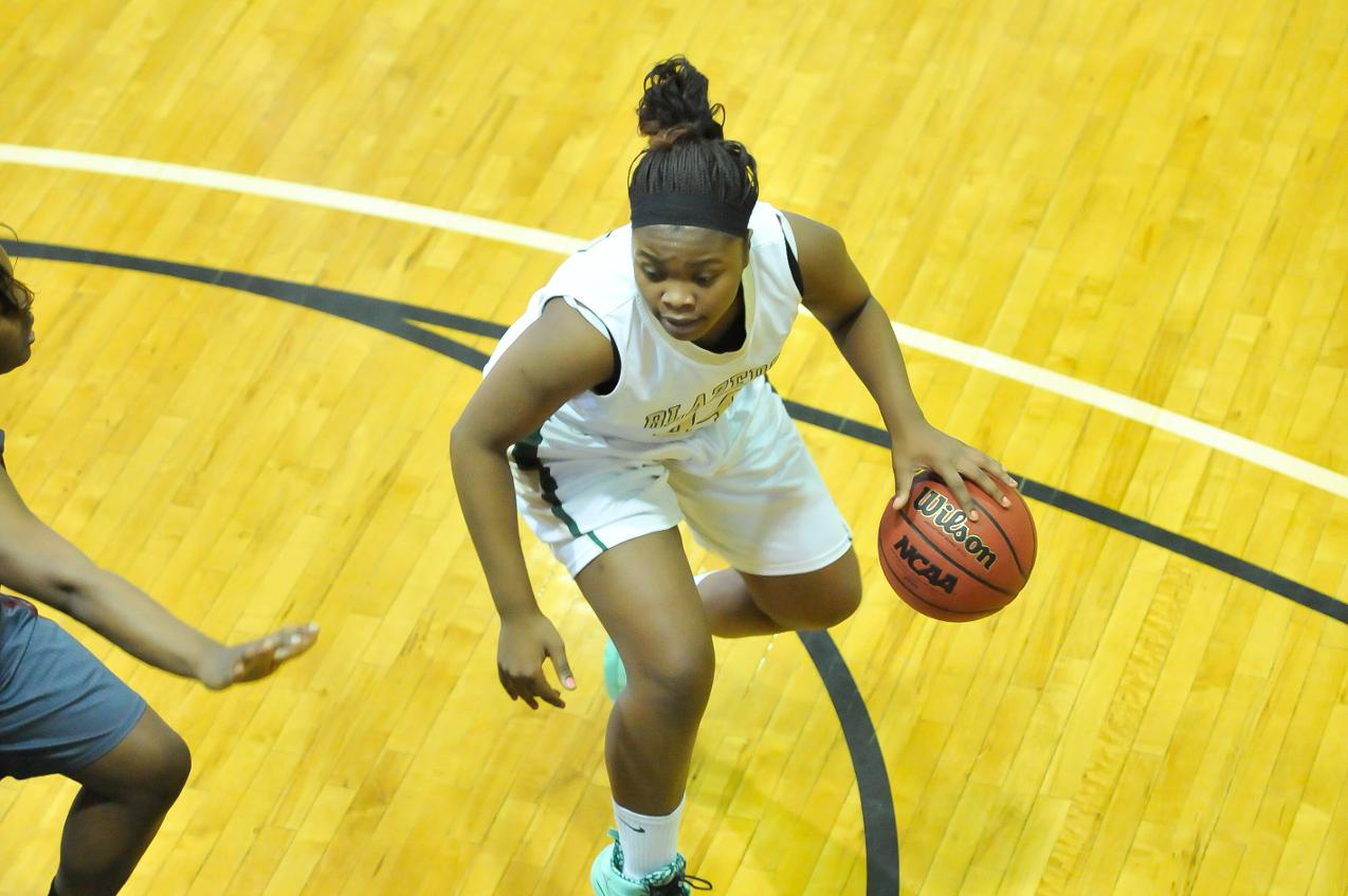 Parks, Youngblood Lift Women’s Basketball Past Becker College, 80-72