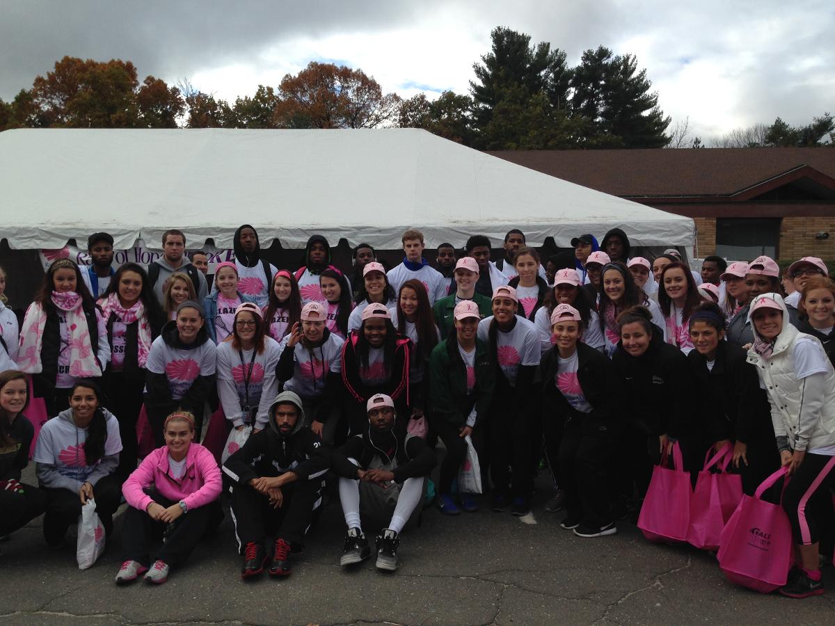 Blazers Student-Athletes, Staff Participate in Rays of Hope Walk