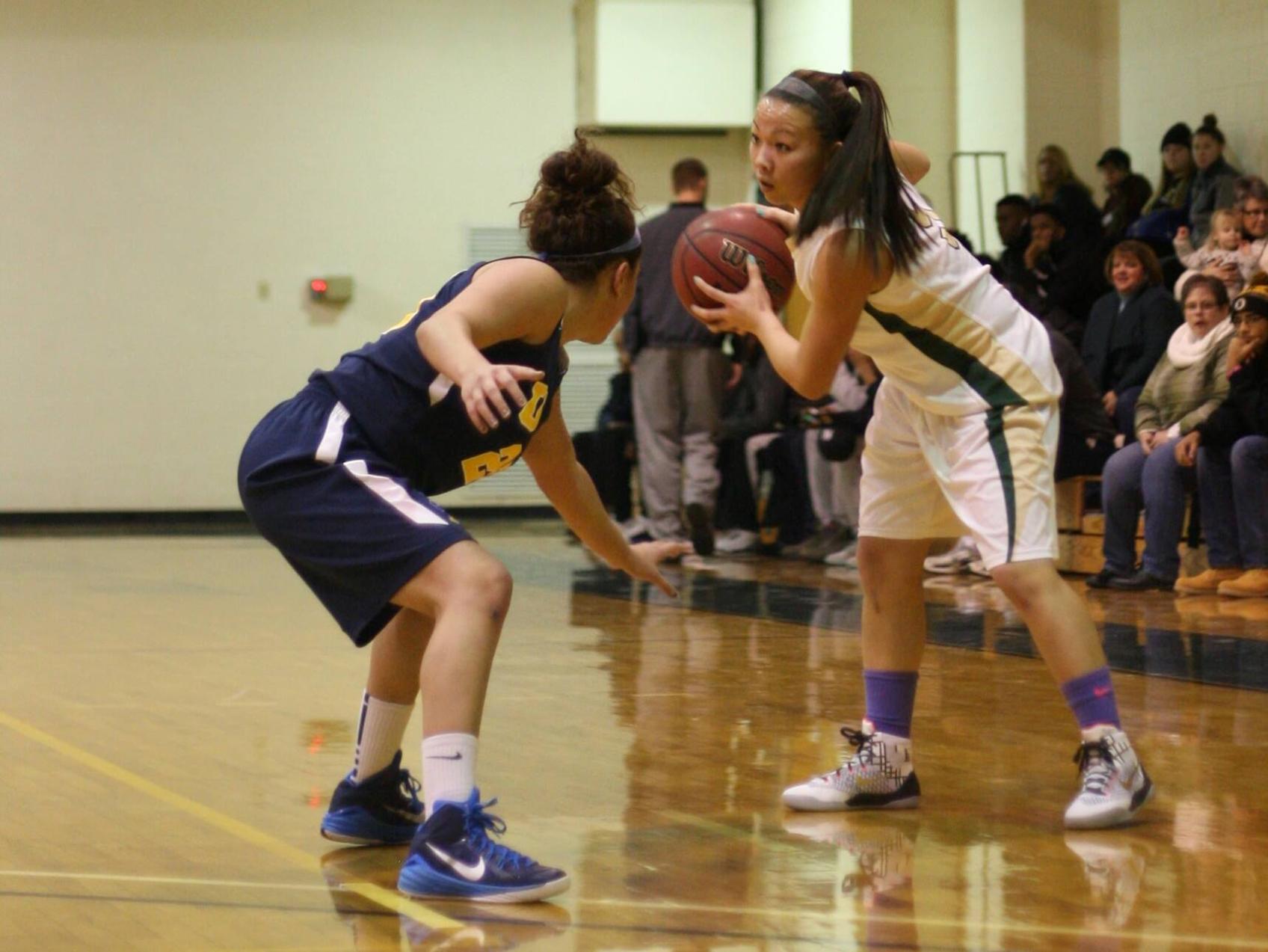 Colonials Surge Past Women's Basketball in Hat City Opener