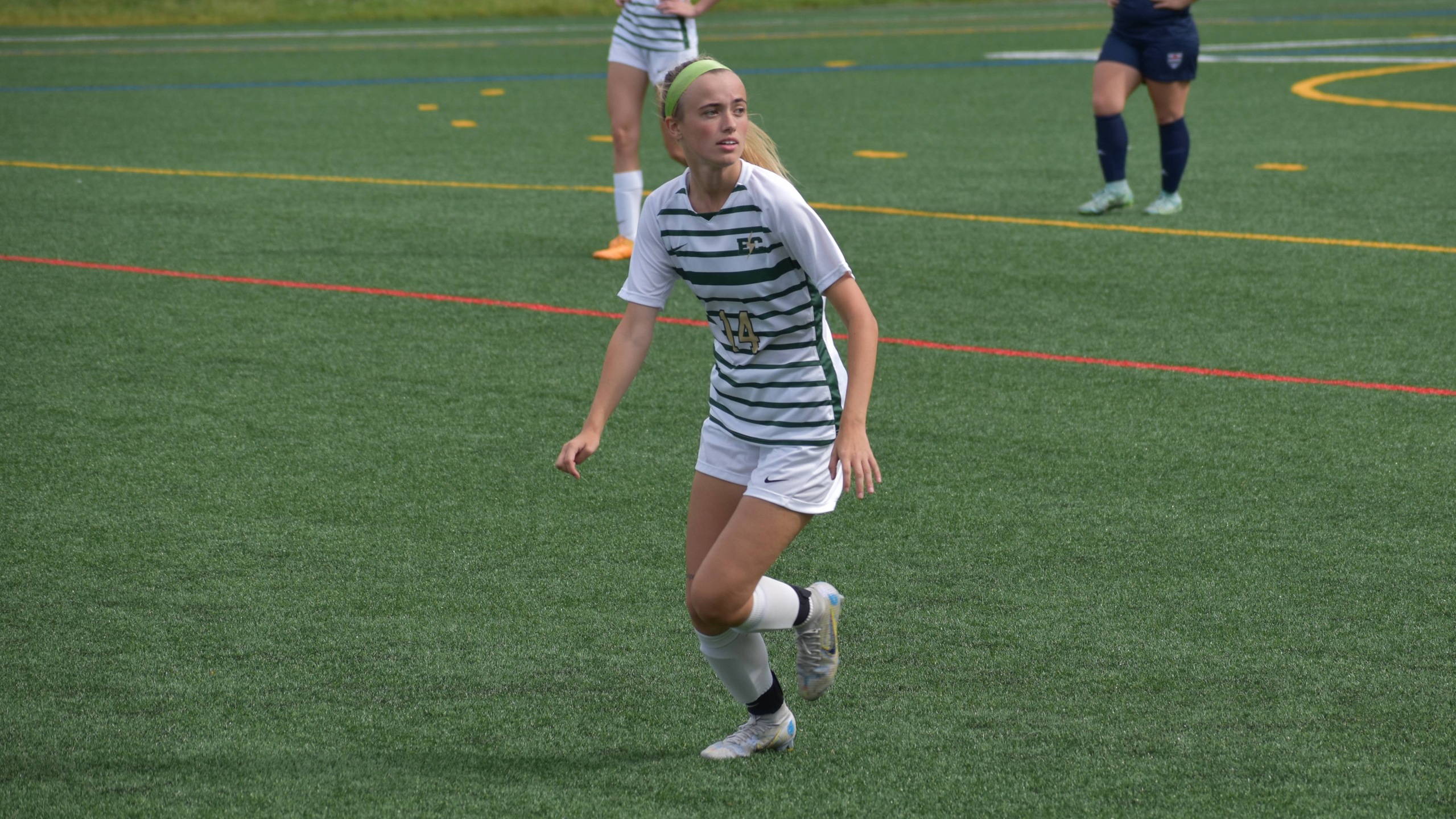 Women's Soccer Defeats Brooklyn College 6-0 at Home