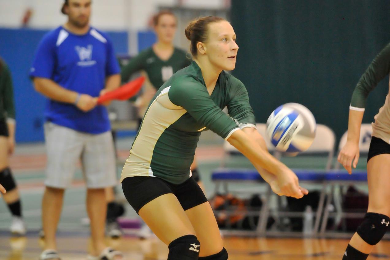 Women’s Volleyball Outlasted by Daniel Webster College, 3-1