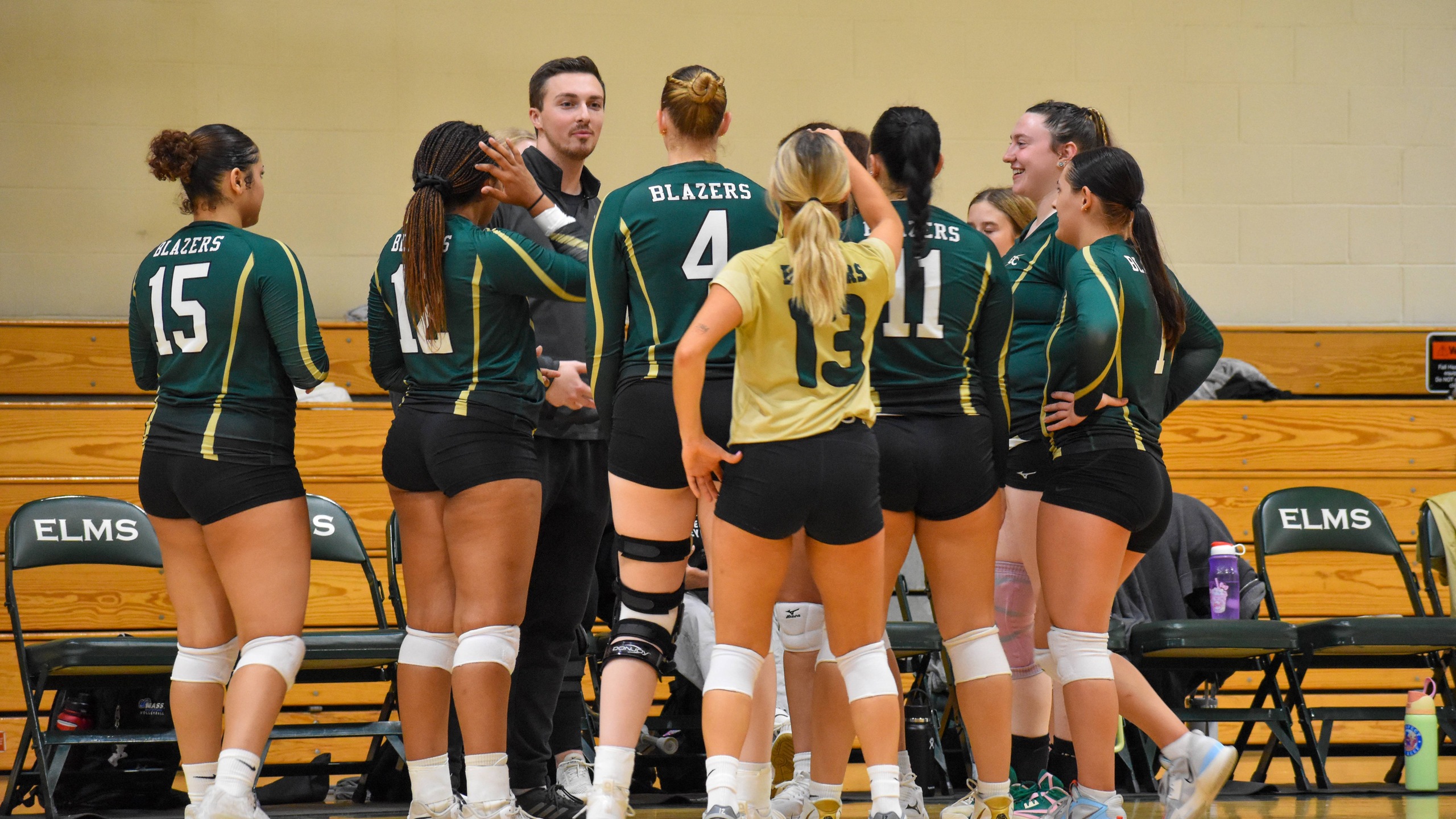 Women's Volleyball Loses a Tough Match to Johnson & Wales