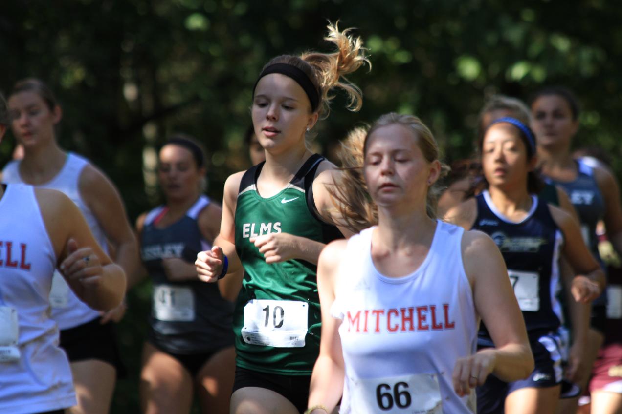 Cross Country Competes at James Earley Invitational