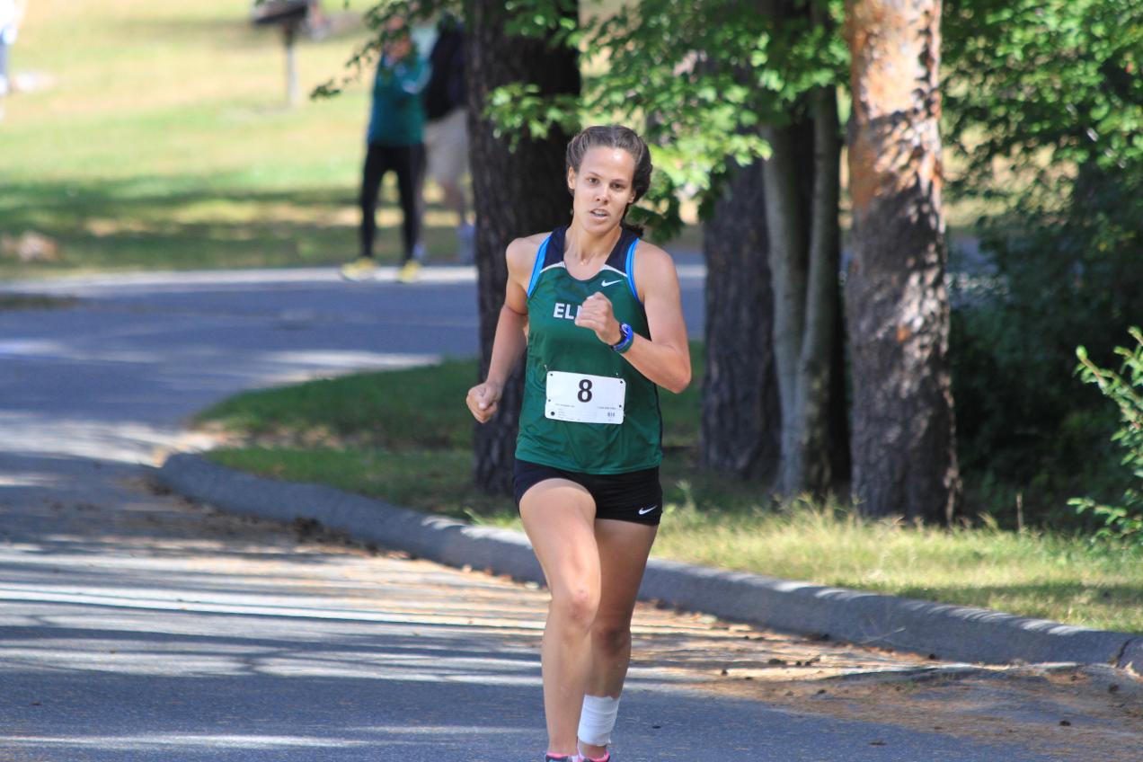 Cross Country Sets Personal Records at Connecticut College Invite