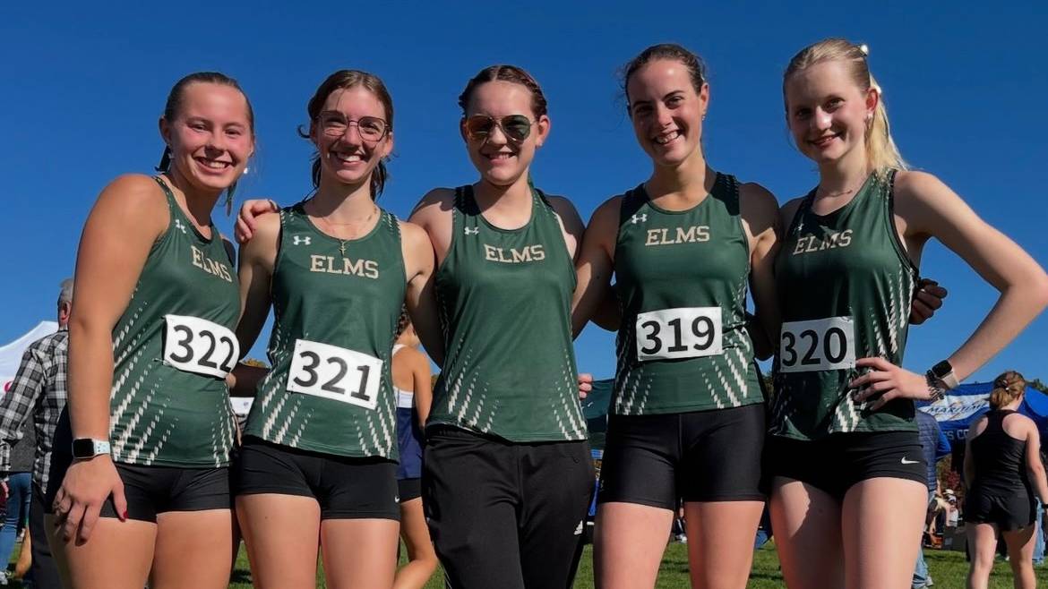 Cross Country Competes at Western New England Invitational