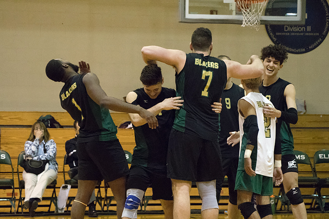 Men's Volleyball Overcomes Mount Ida In Four Sets