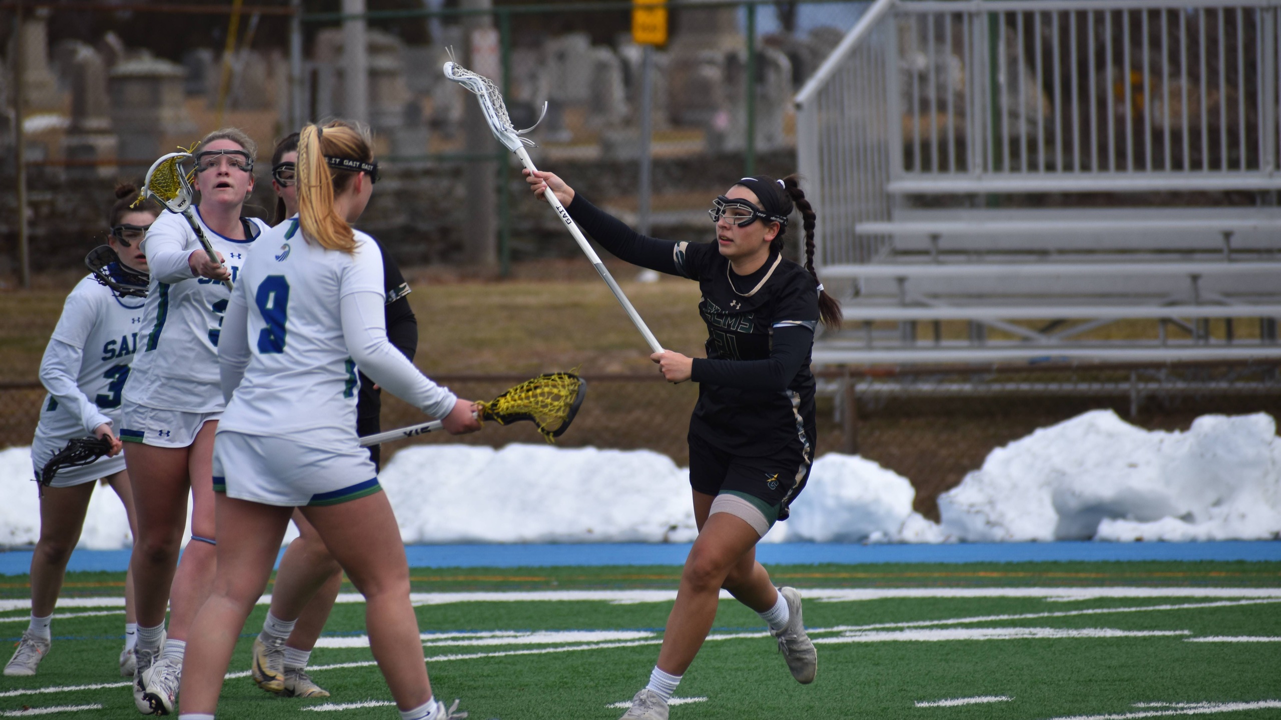 Women's Lacrosse Lose a Tough Divisional Game to the Blue Jays